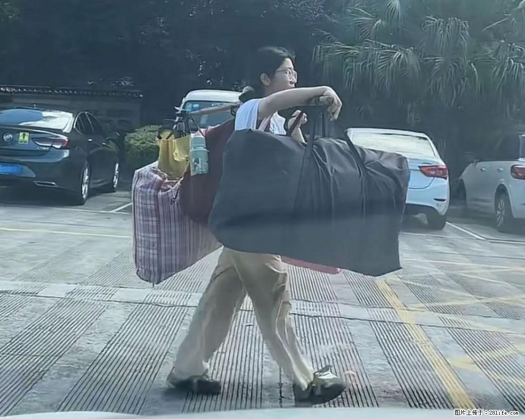 全网追的“扁担女孩”，找了一份暑假工，时薪12元 - 梅州生活资讯 - 梅州28生活网 mz.28life.net
